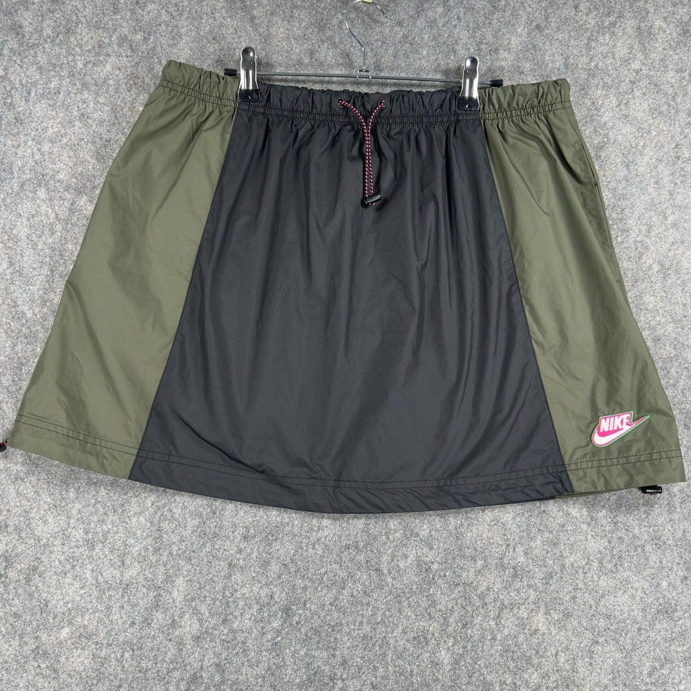 Nike Icon Clash Woven Skirt Womens XL Black Green Colorblock Athletic